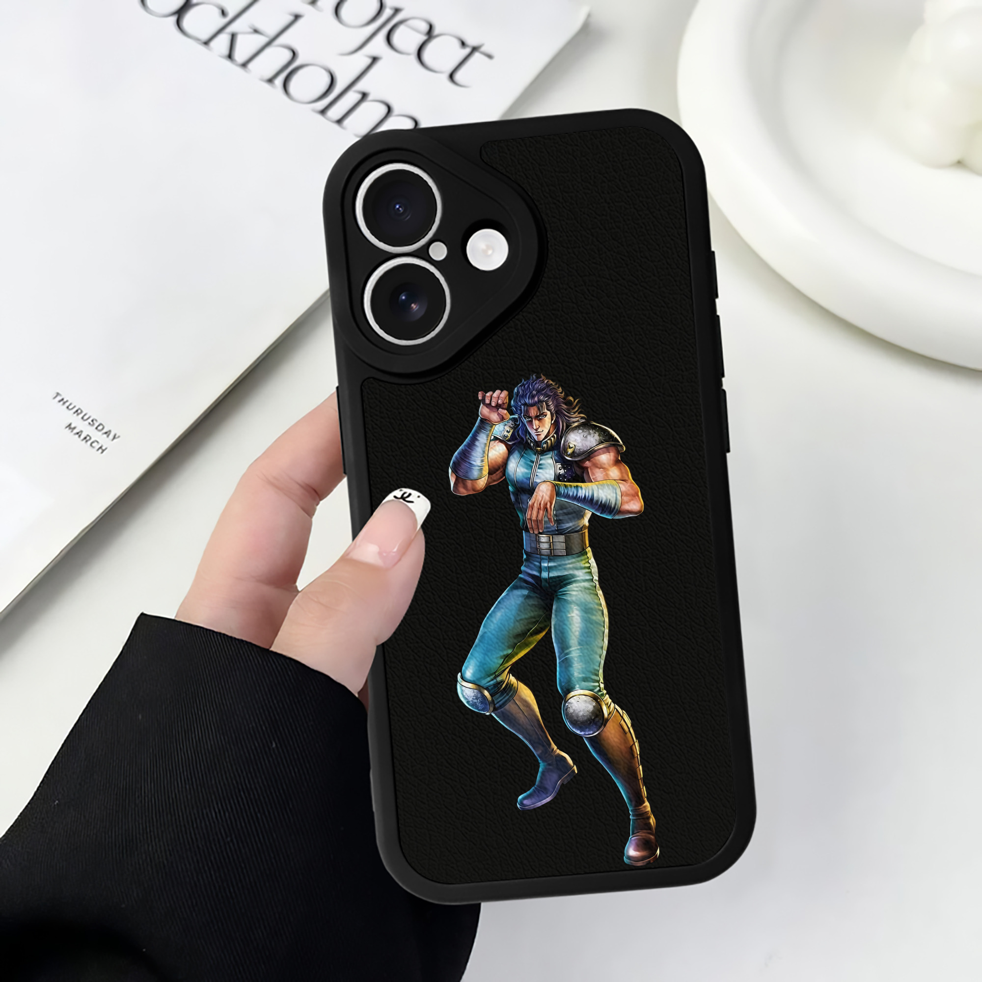 （画像用） 北斗の拳 Fist of the North Star 【iPhone 16シリーズ対応】シリコンスマホケース（レザー調） 材質：シリコン
